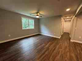 featured image of 1351 Avondale Dr