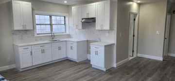 featured image of 6900 Cedar Park Ave