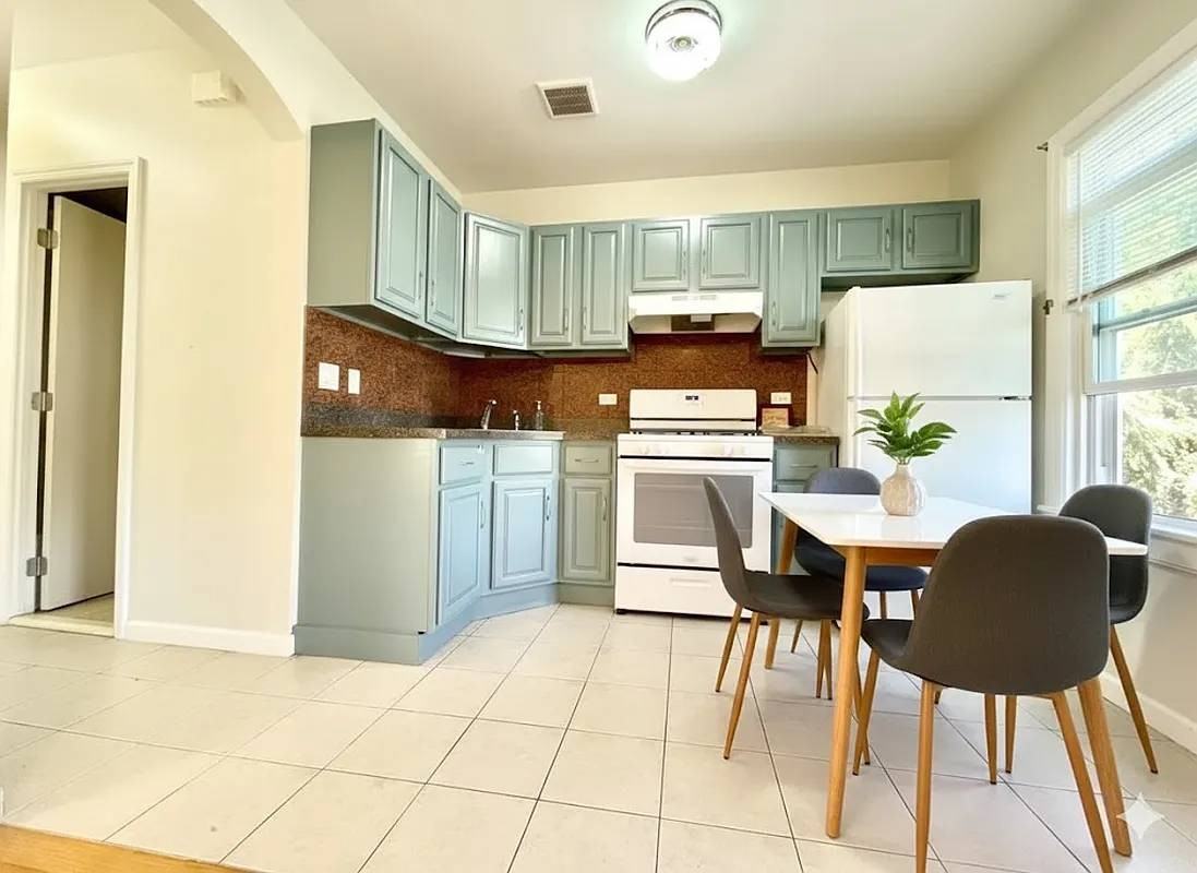 61-61 56th Street #2 - Photo 5 of 11