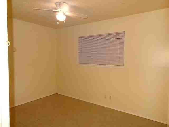 1231 North LBJ Drive - Photo 5 of 44