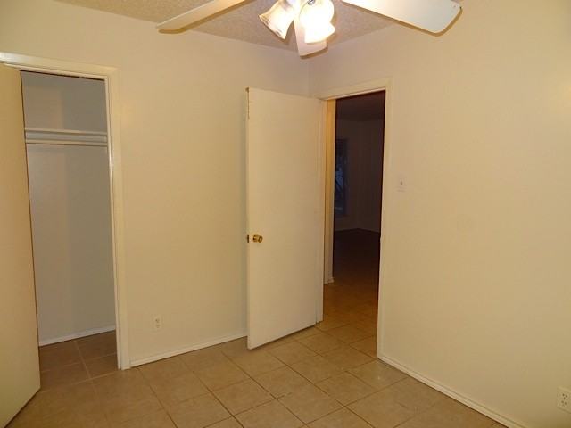 1231 North LBJ Drive - Photo 7 of 44