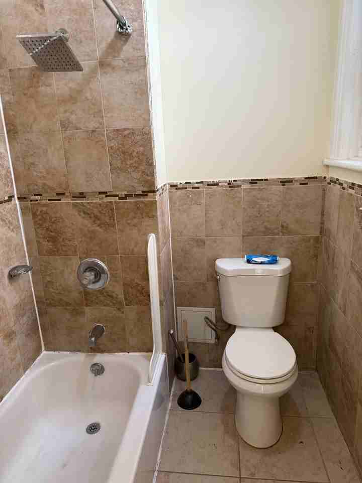 Eastgate Properties LLC - Photo 4 of 9