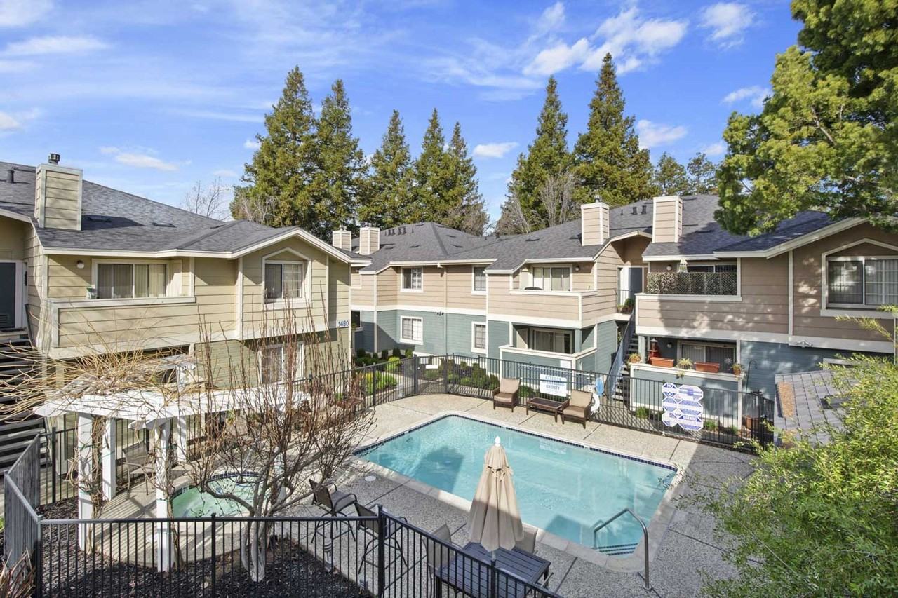 Bel Air Apartments - Photo 2 of 6