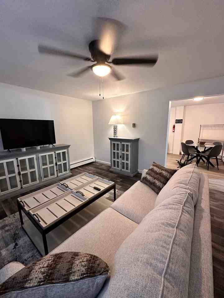 147 State Street - Photo 2 of 9