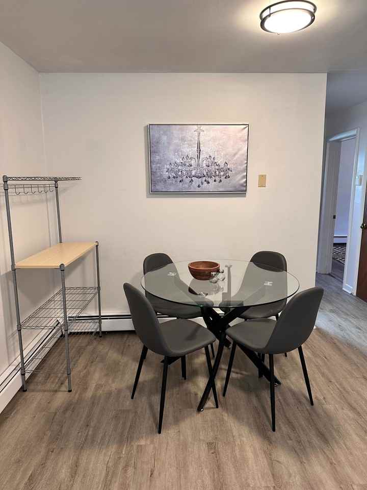 147 State Street - Photo 4 of 9