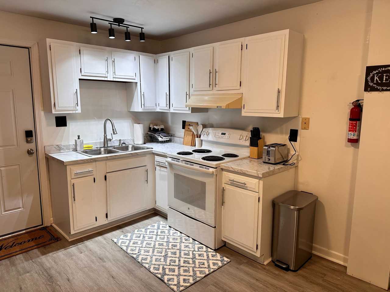 147 State Street - Photo 7 of 9