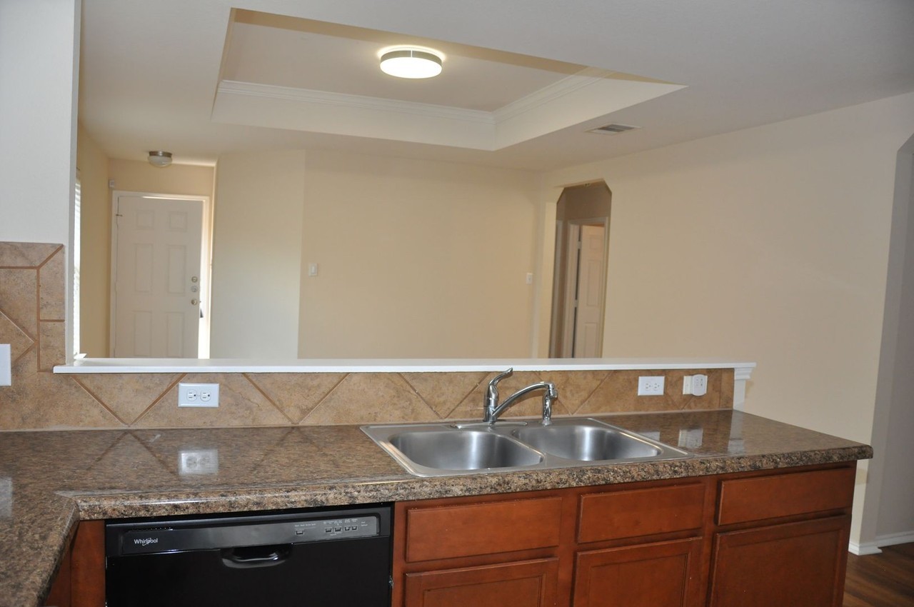 13501 Moura Cv - Photo 6 of 16