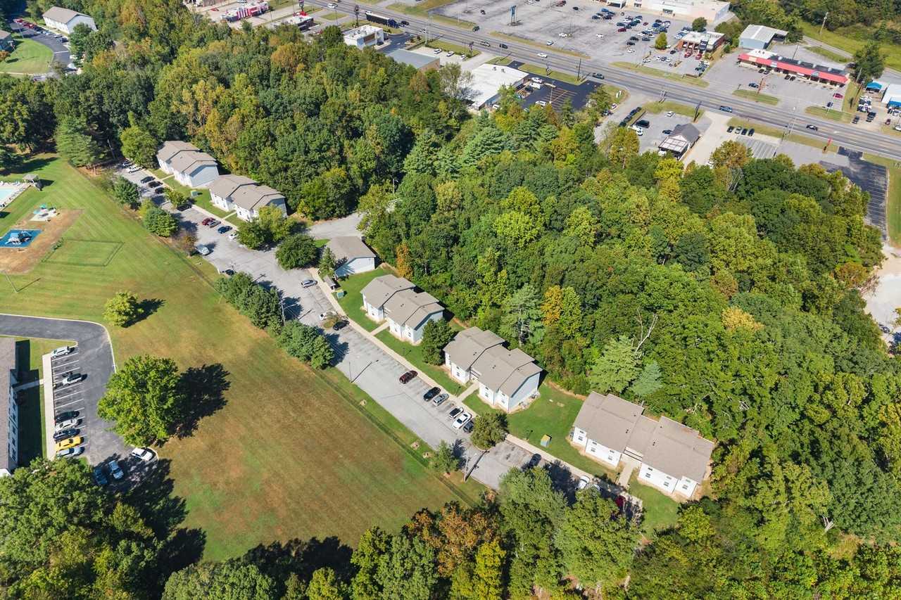 100 Valley View Dr ## C29