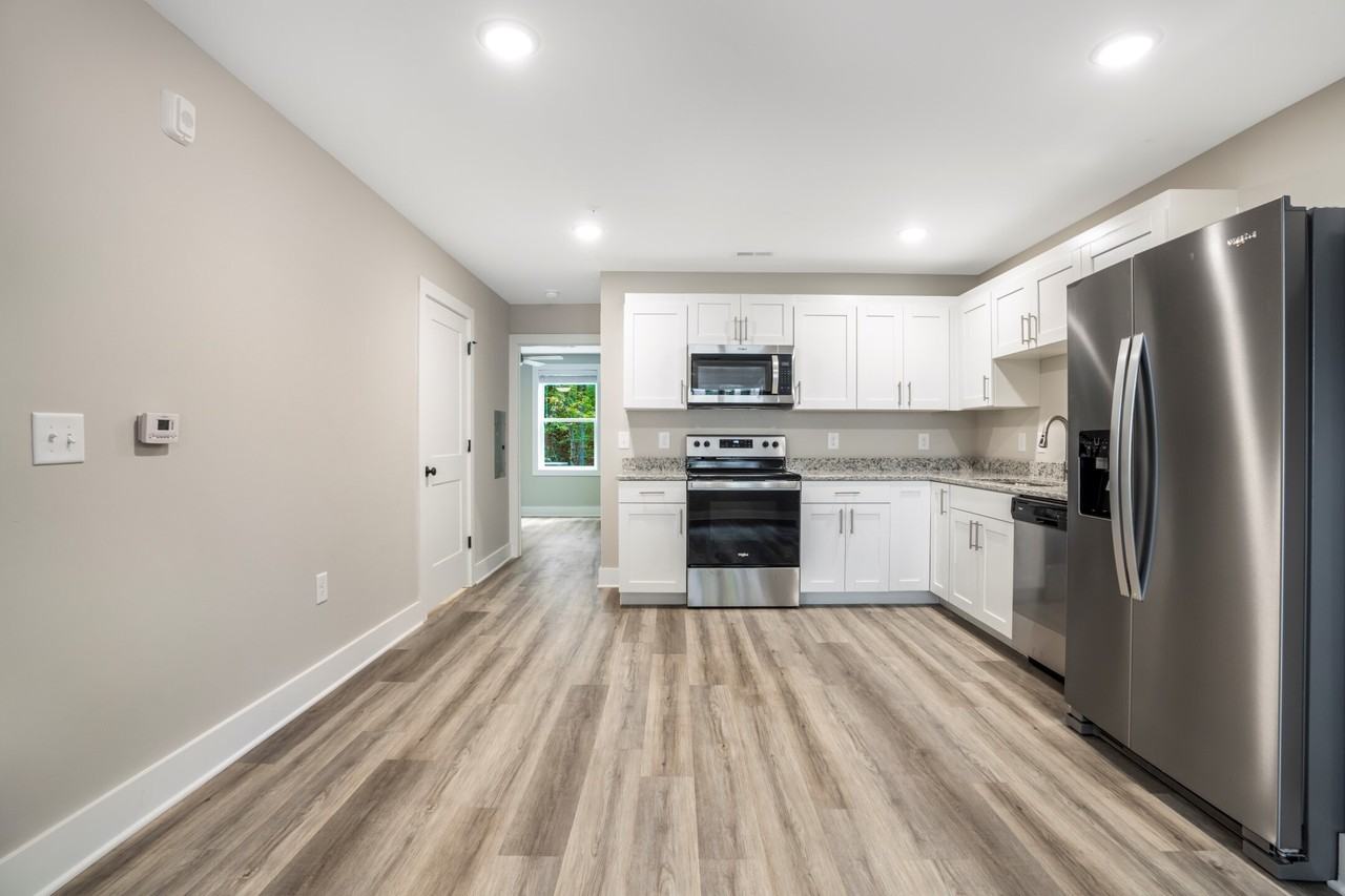 Linwood Creek Apartments - Photo 2 of 40