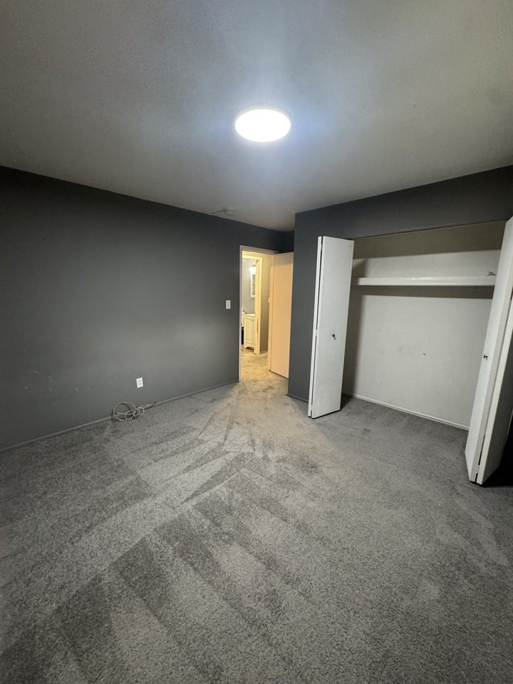 16235 Belmont Avenue - Photo 5 of 8