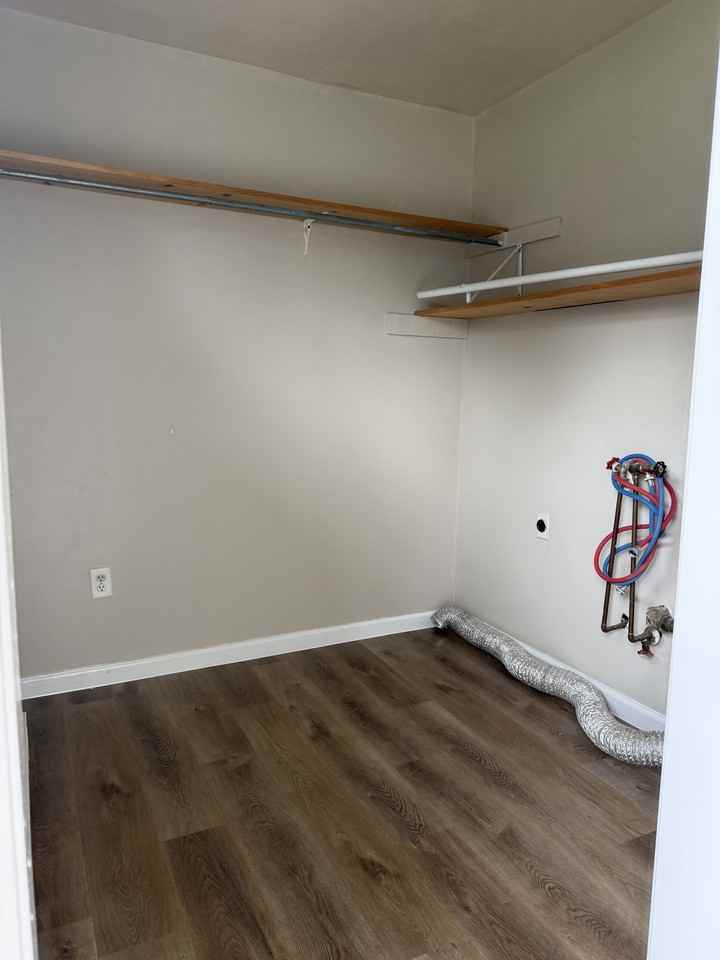 3921 Shawnee Road - Photo 3 of 10