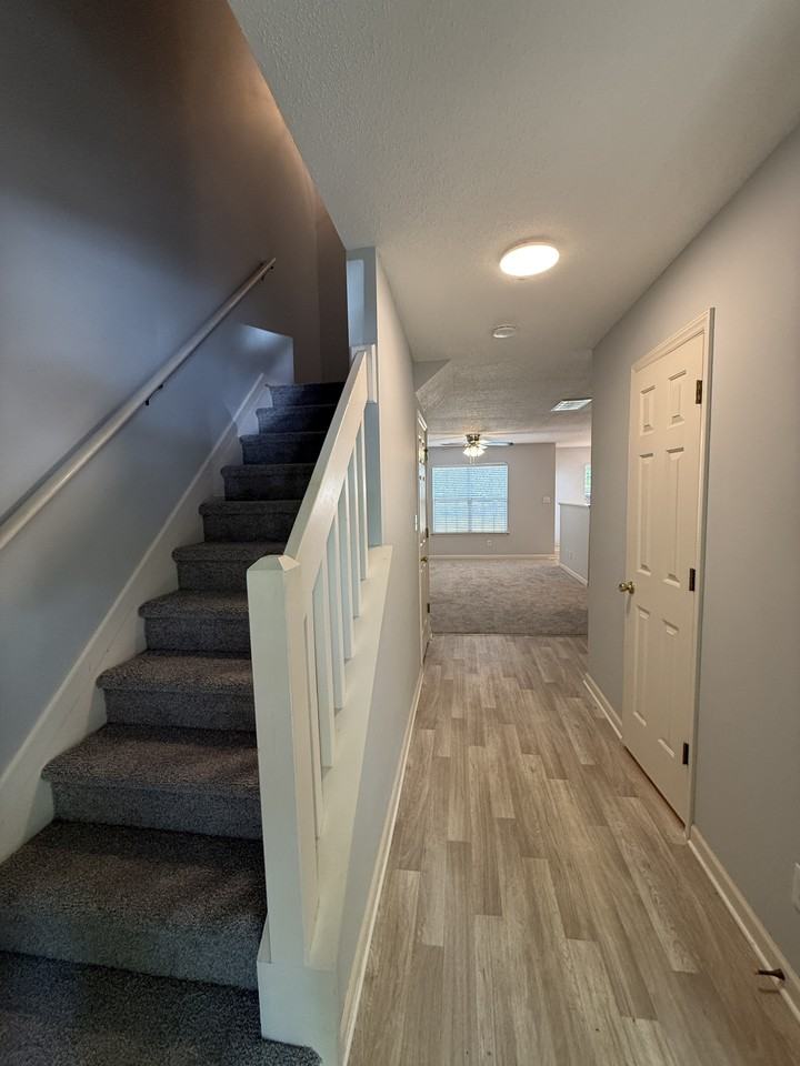 1106 Parsons Pl #1 - Photo 2 of 17