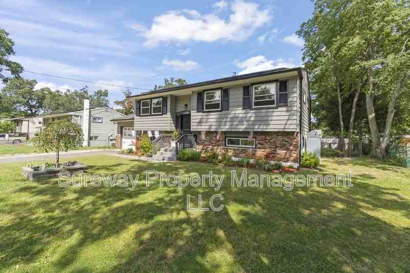 211 California Trl - Photo 3 of 25