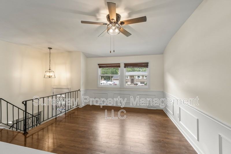211 California Trl - Photo 6 of 25