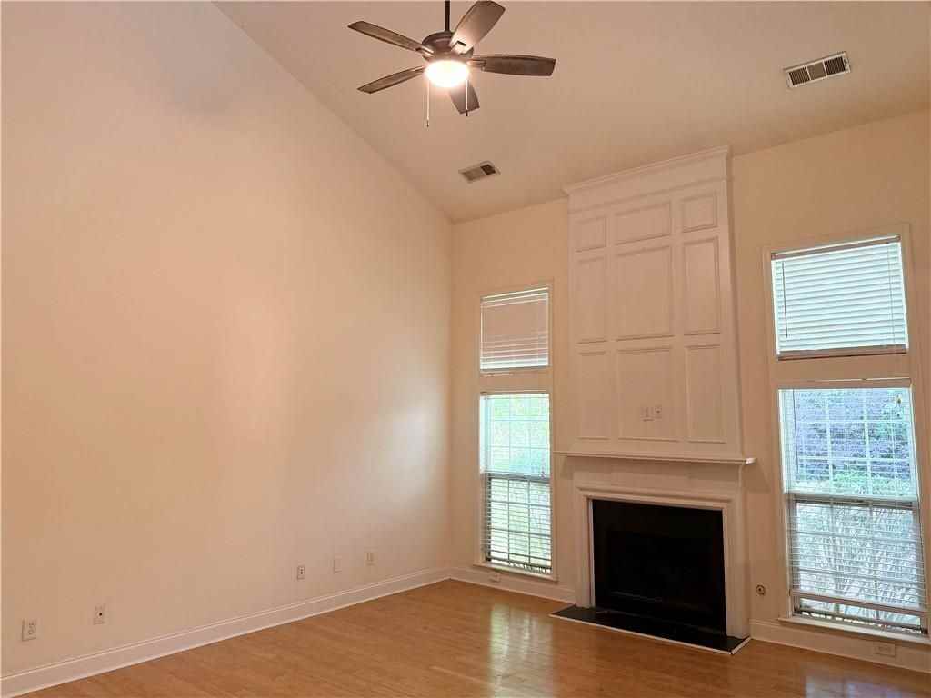 6460 Whirlaway Dr - Photo 3 of 22