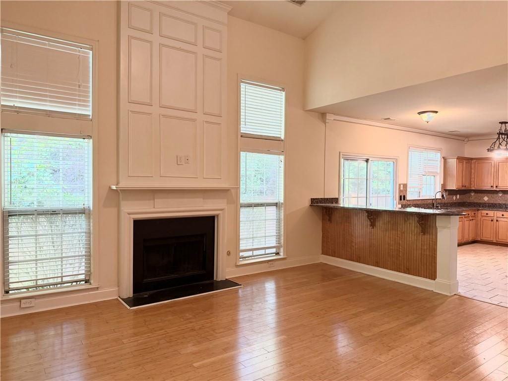 6460 Whirlaway Dr - Photo 4 of 22