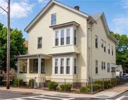 featured image of 189 Woodward Rd ##1