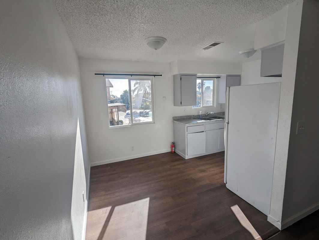 40590 George Rd - Photo 2 of 5