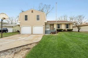 featured image of 121 Richmond Dr