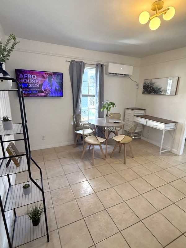 3126 Webster St ##9 - Photo 6 of 13