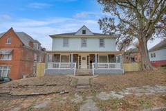 1407 Felix St - Photo 1 of 1