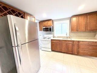 278 Willow St - Photo 2 of 12
