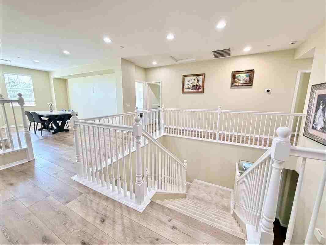 5073 Snowberry Dr - Photo 4 of 9