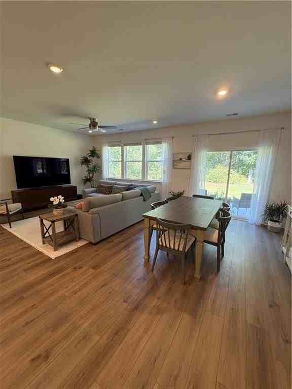 2833 Habibi Ct - Photo 2 of 26