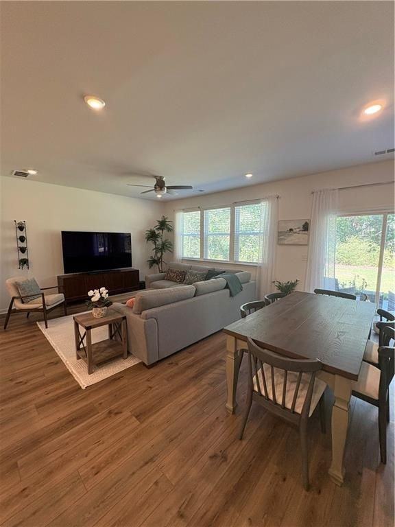 2833 Habibi Ct - Photo 5 of 26