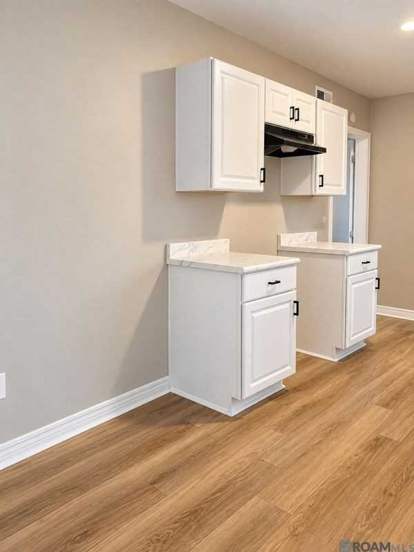 1314 Sharlo Ave - Photo 4 of 19