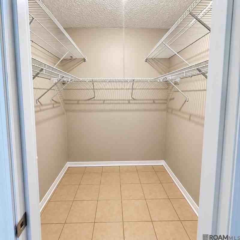 1314 Sharlo Ave - Photo 7 of 19