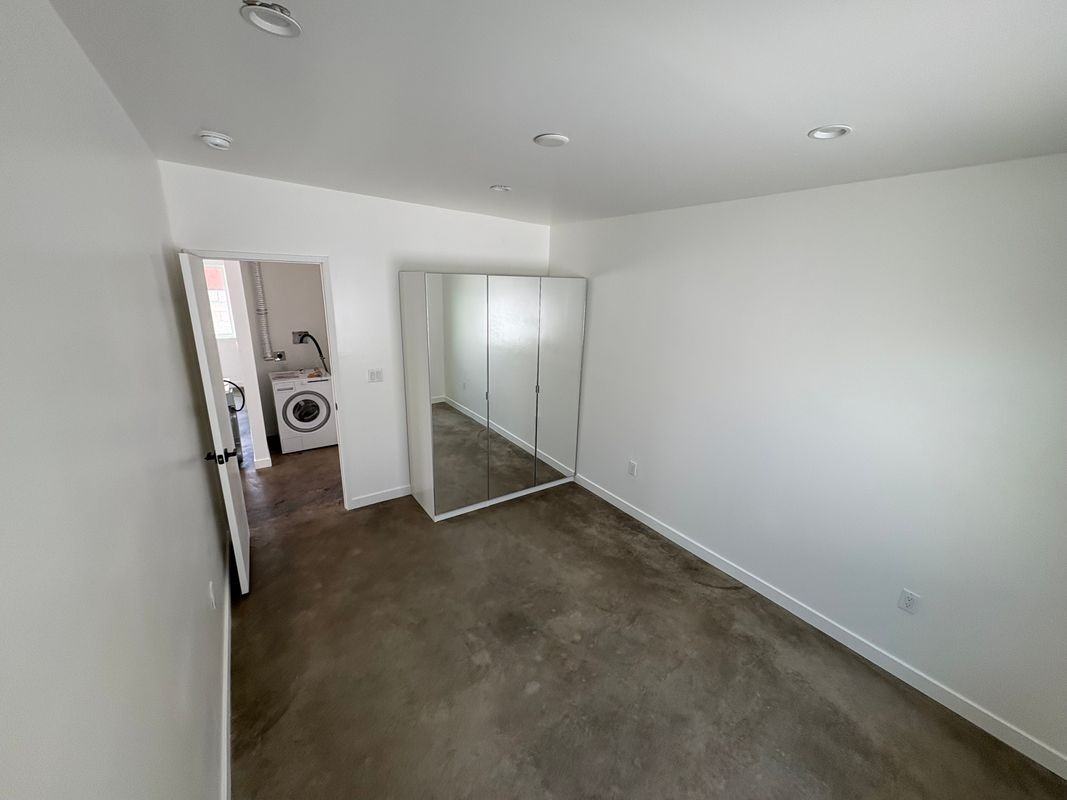 7315 S Normandie Ave ##2 - Photo 3 of 3