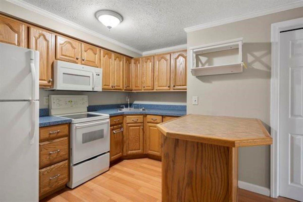 25 Ernest Ave ##9 - Photo 7 of 20