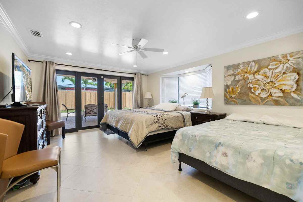3211 Seaward Dr - Photo 7 of 16