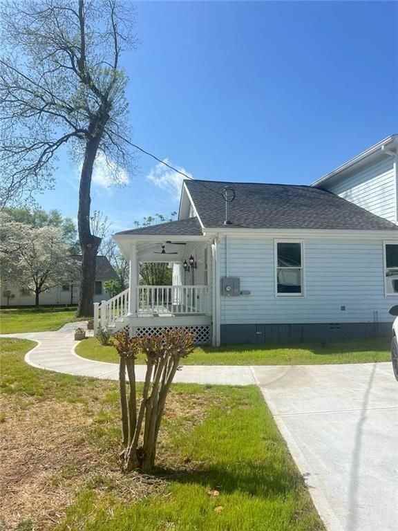 5191 Emory St Nw - Photo 3 of 17