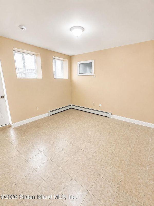 618 Rathbun Ave ##2 - Photo 7 of 12