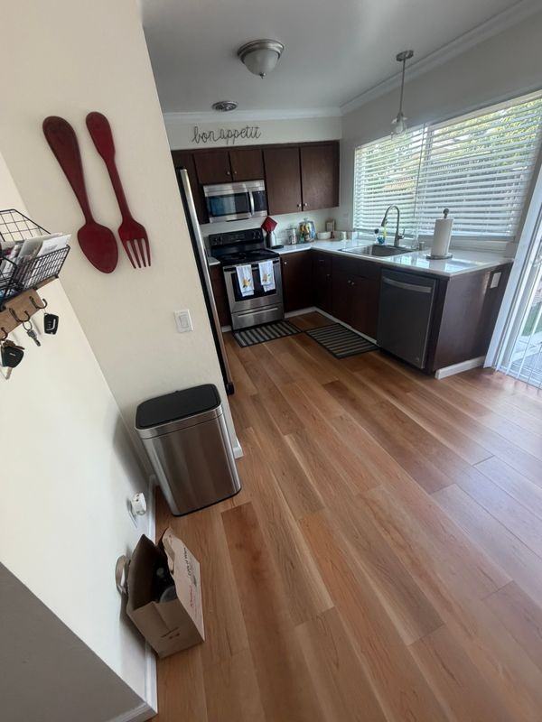 391 Curie Dr - Photo 6 of 13