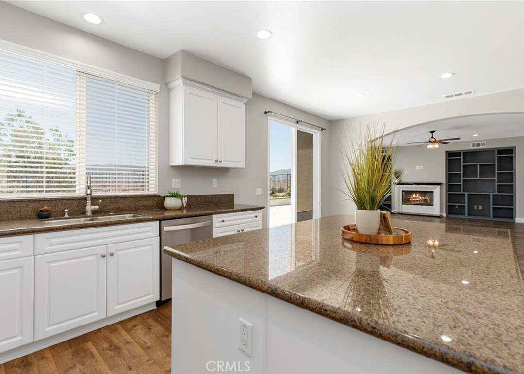 41095 Hatton Garden Ct - Photo 7 of 14