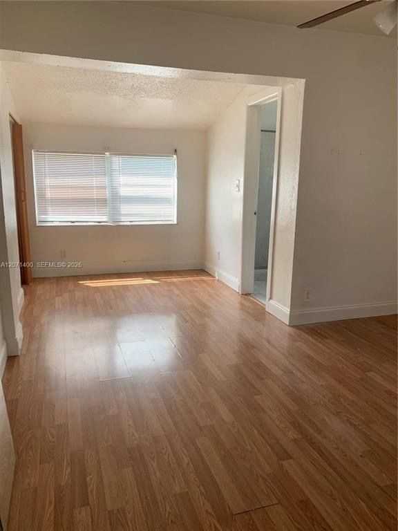 4501 Sw 25th St - Photo 4 of 9