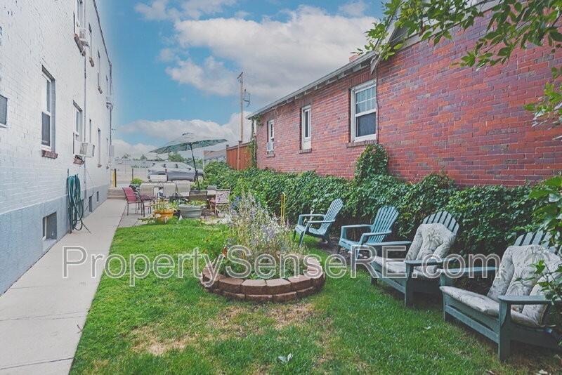 1120 S Logan St #14 - Photo 2 of 18