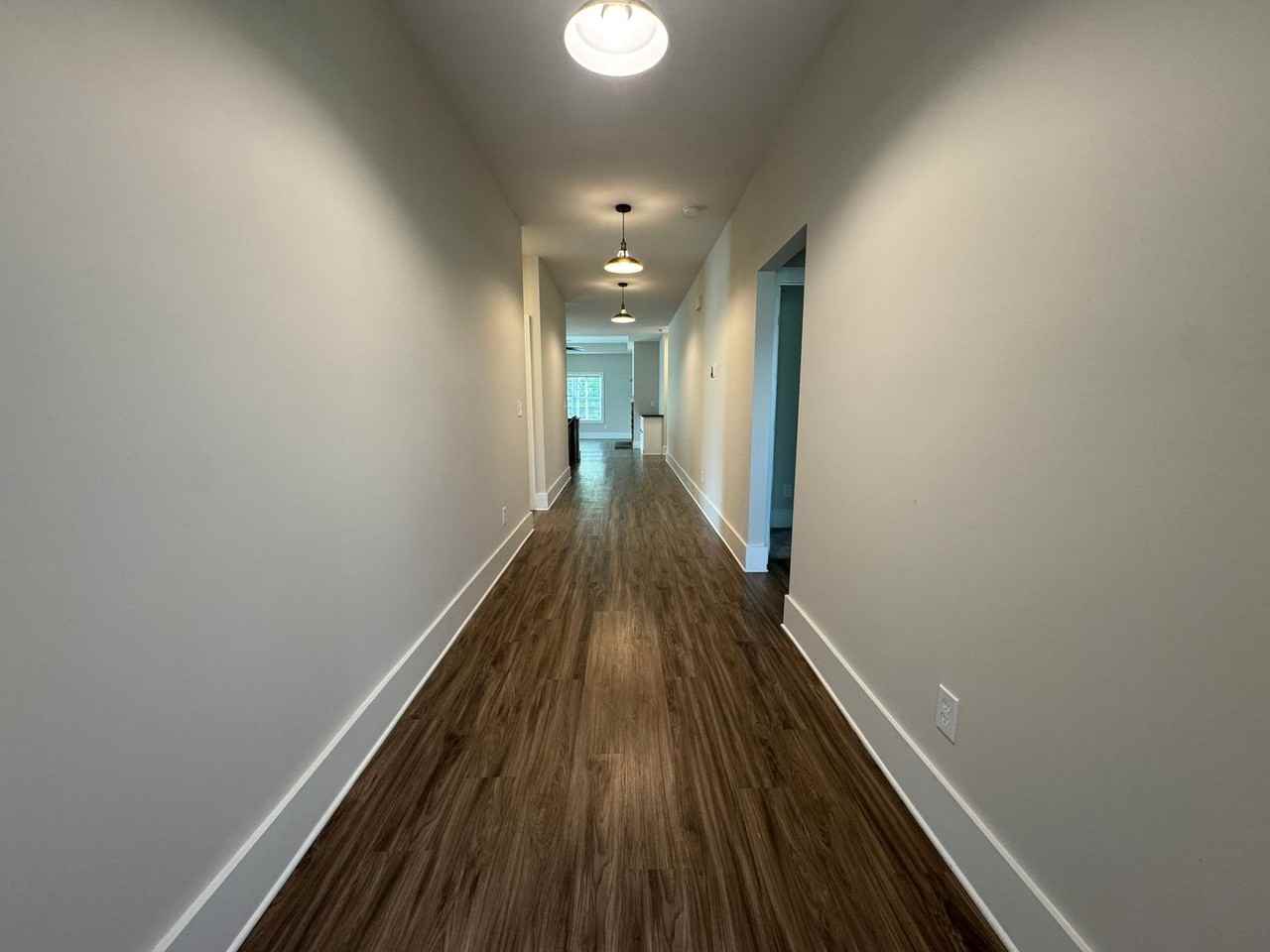 154 Fernhill Dr Nw - Photo 3 of 30