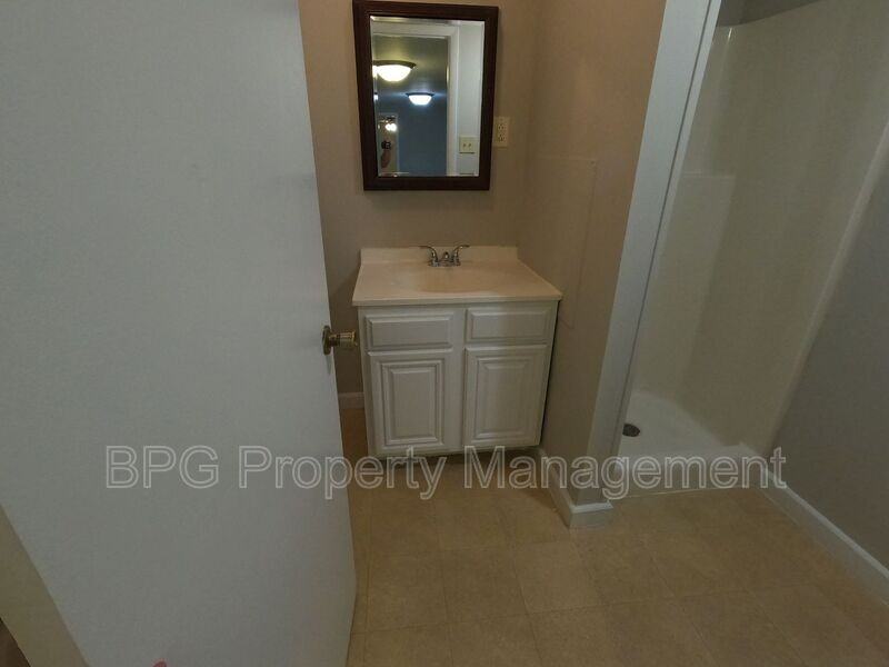95 N Main St #205 - Photo 7 of 12