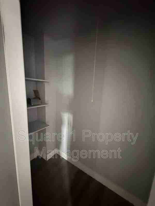 9818 82 Ave Nw #306 - Photo 5 of 8