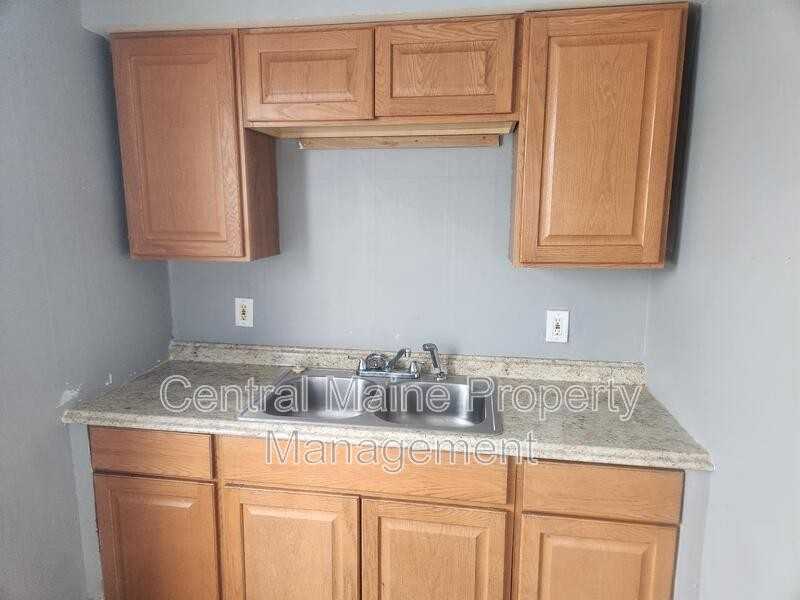 131 Horton St #4 - Photo 2 of 7