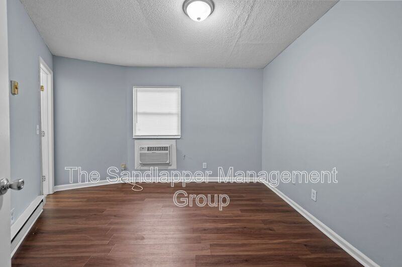 1215 Mosstree Rd #16 - Photo 3 of 4