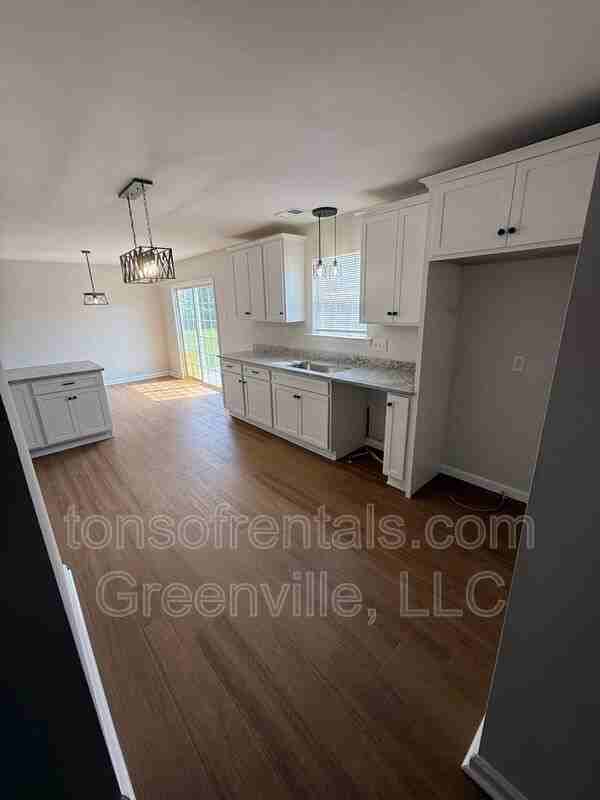 151 Bellweather Dr - Photo 6 of 29