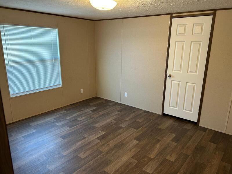 123 S King Richard Ct - Photo 5 of 7