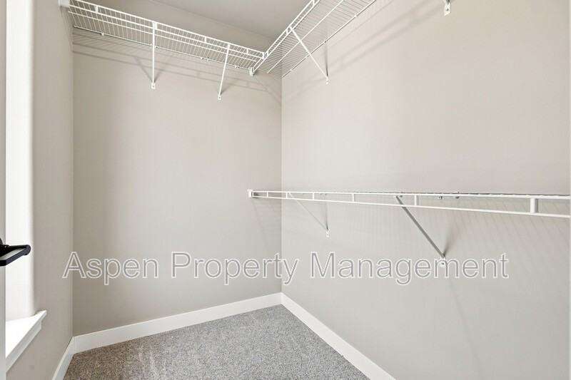 3165 Lampe Ln #B - Photo 6 of 19