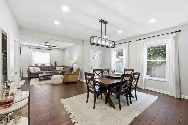 621 Reinhard Ave - Photo 5 of 26