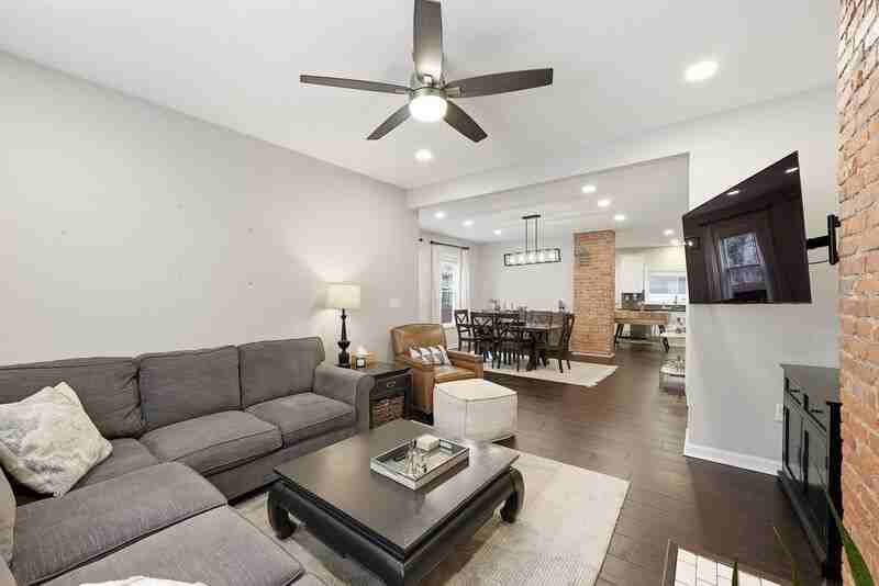 621 Reinhard Ave - Photo 7 of 26
